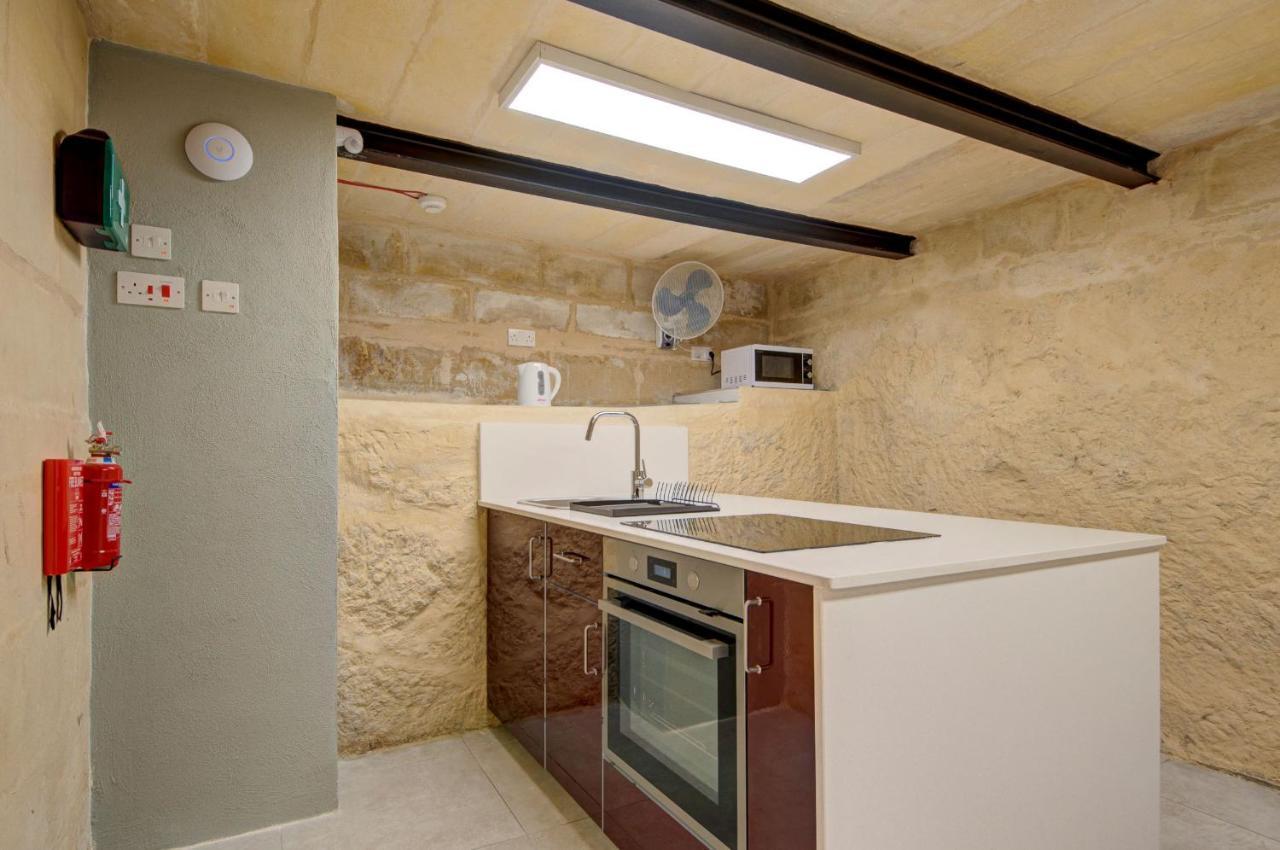 Private Rooms With Bathroom In Valletta Ngoại thất bức ảnh