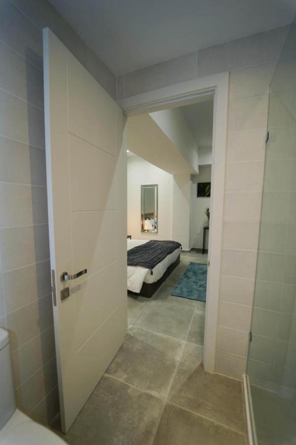 Private Rooms With Bathroom In Valletta Ngoại thất bức ảnh